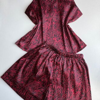 لباس خواب ساتن تاپ و شورتک زرشکی